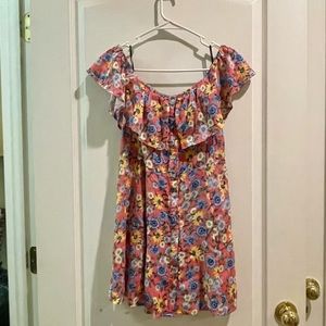 Forever 21 Off the shoulder dress size M